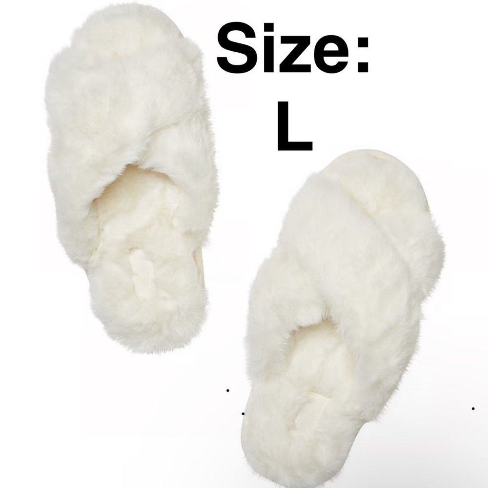 Victoria’s Secret PINK
FAUX FUR SLIDES - NEW